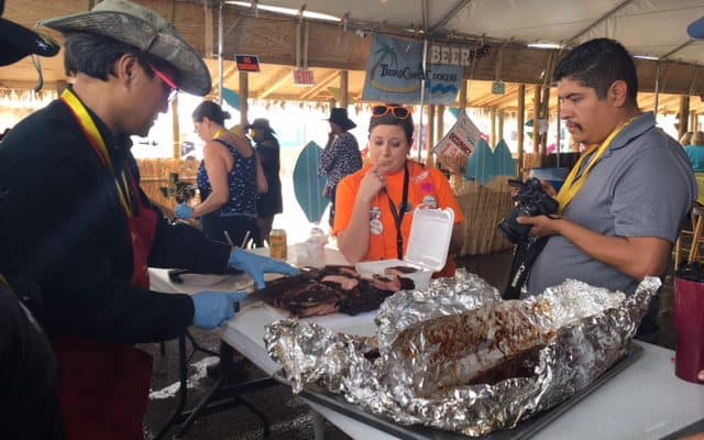 rodeo-cookoff-judging-ribs-640x400 Surviving my rookie year at the Houston Rodeo Cook-off